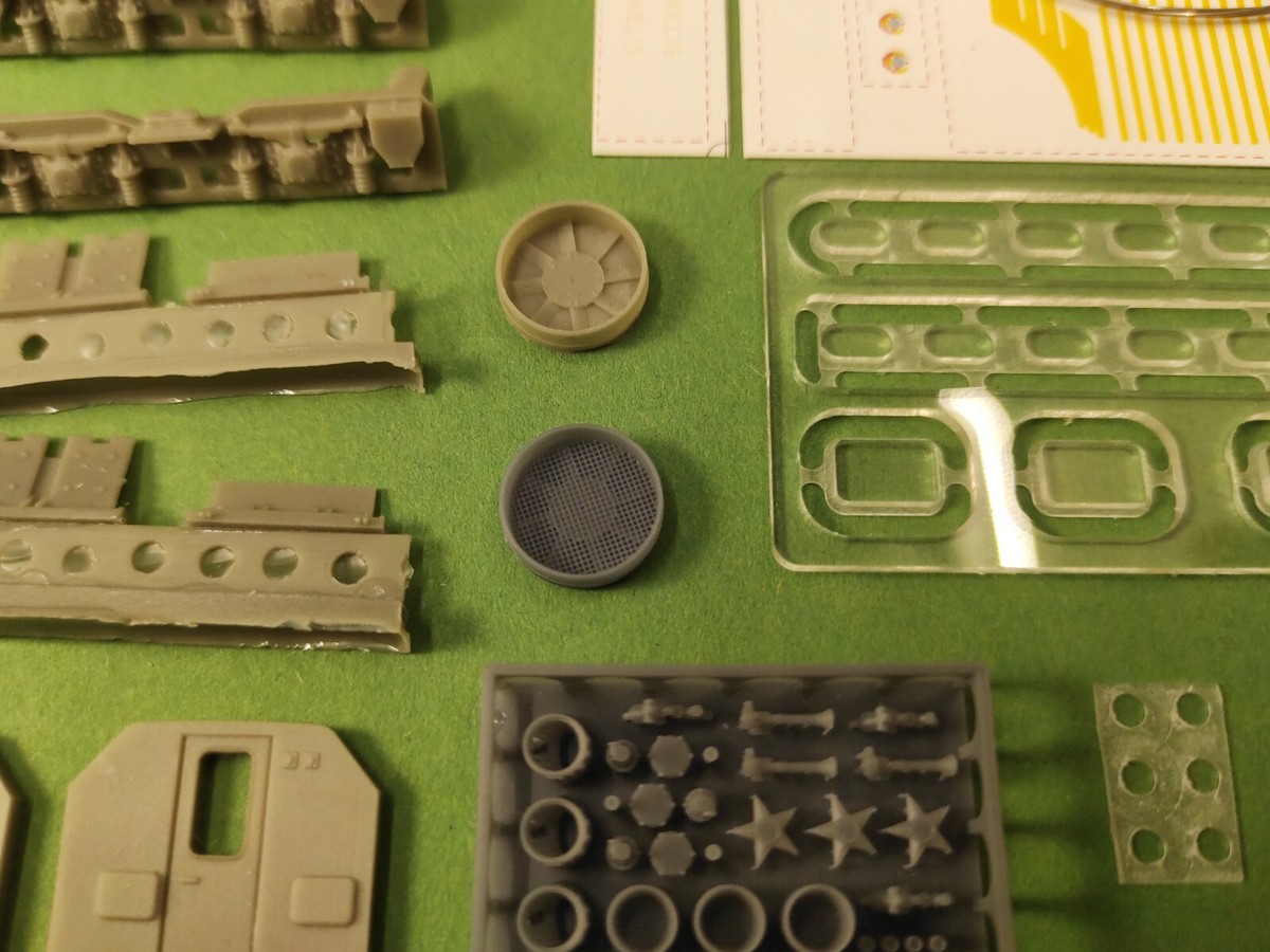 H0e scale Diesel locomotive TU2 1/87 Kit for assembly | eBay H0e scale Diesel locomotive TU2 1/87 Kit for assembly | eBay