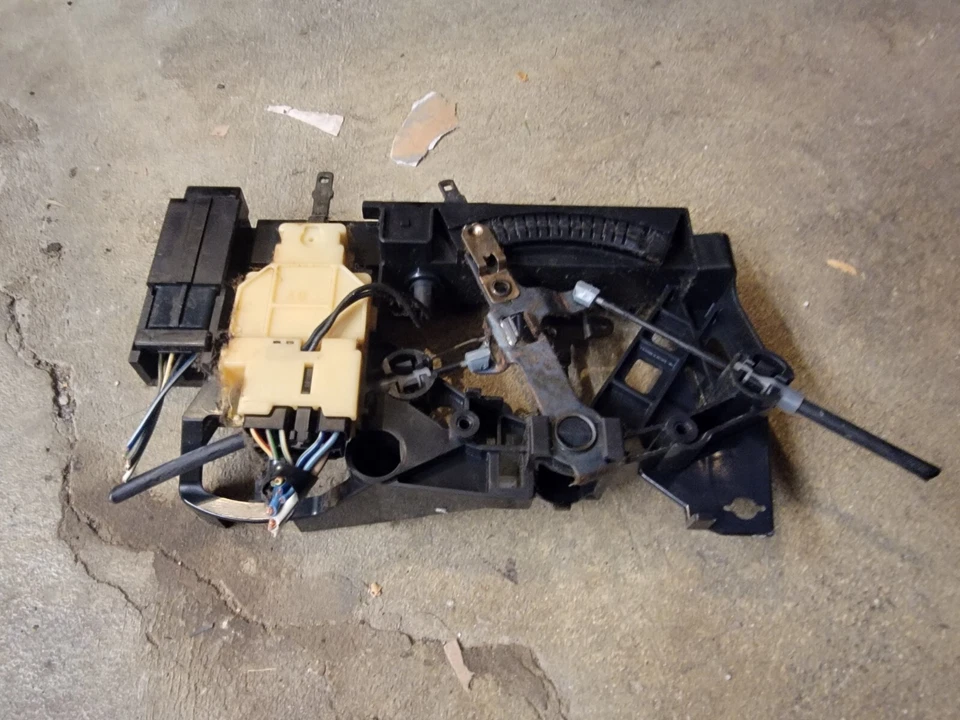 ✅ Unidad de control climático calentador aire acondicionado Toyota 4Runner/Tacoma/T100 1992-1997 probada Foto 3 de 3