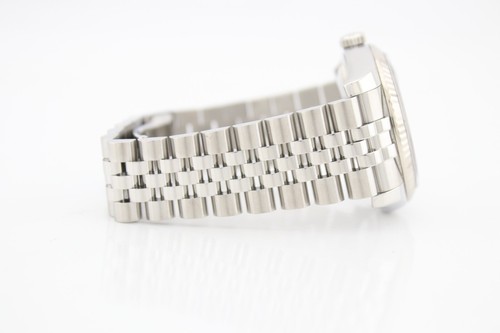 Datejust 36 Silver Dial Jubilee 18k White Gold and Steel 116234 - Picture 7 of 13