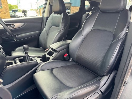2019 Nissan Qashqai 1.3 DIG-T Tekna SUV 5dr Petrol Manual Euro 6 (s/s) (140 ps) - Picture 19 of 24