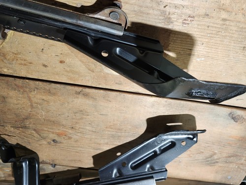 1996-2001 Jeep Cherokee XJ Manual Seat Track Mounting Bracket PASSENGER Side RH - Bild 5 von 5
