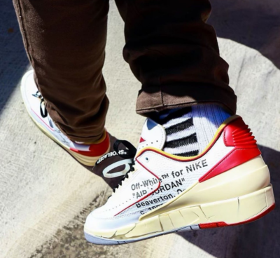 【354】NIKE JORDAN 2 RETRO × OFF-WHITE 新品 354】NIKE JORDAN 2 RETRO × OFF-WHITE 新品