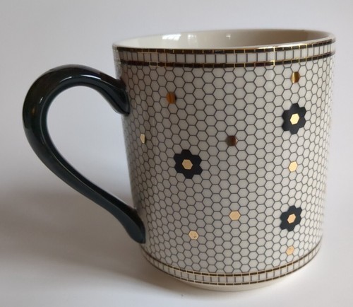 Anthropologie Margot Tile Becher Initiale L Monogramm WEISS SCHWARZ GOLD Kaffeetasse - Bild 10 von 10