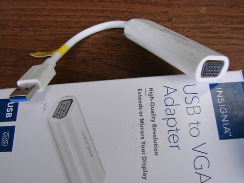 Insignia NS-PCA3V USB 3.0 to VGA Adapter - Picture 3 of 3