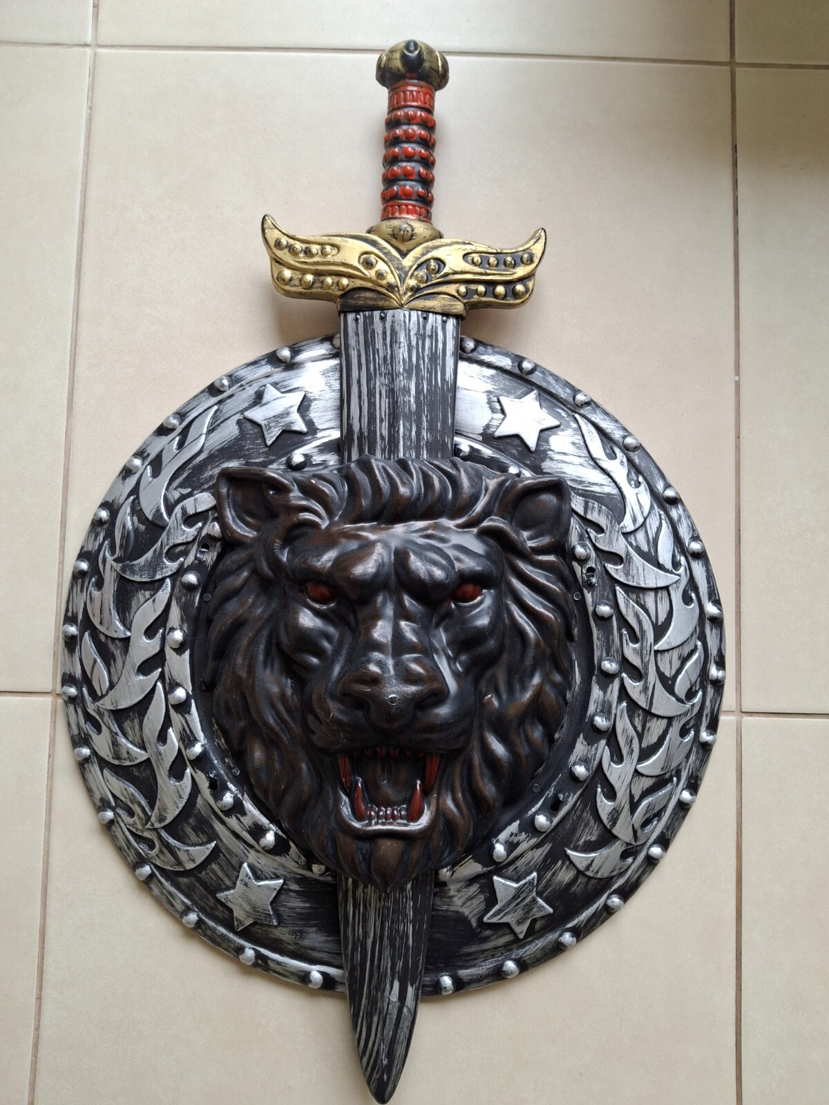 Picture 1 of 5
