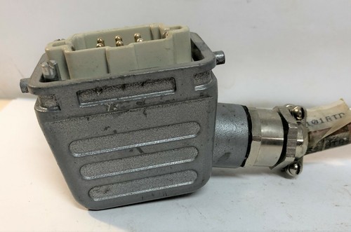 HTS h-be 10.1900  in 555 plug housing  #12051 - Picture 1 of 7