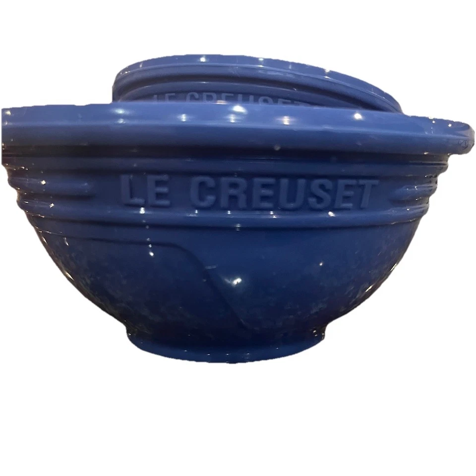 LE CREUSET Tazas Medidoras Silicona AZUL Juego de Cuatro Tazones de Pellizco 1/4 Taza-1 Taza Foto 2 de 4