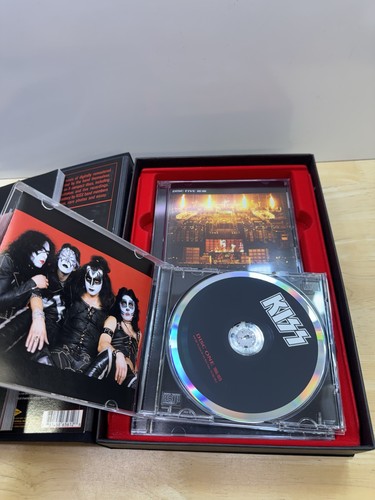 Kiss The Box Set 2001 The Definitive Collection 5 CD 94 Tracks 120 Page Booklet - Picture 7 of 10