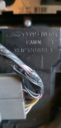 1997-2002 Ford Expedition/Lincoln Navigator Overhead Console Compass Rear AC OEM - Picture 6 of 9