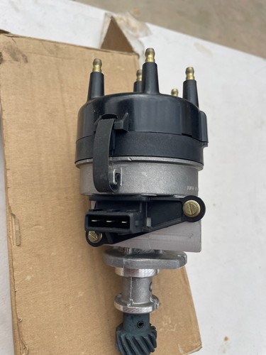 NOS FORD BOSCH DISTRIBUTOR XF FALCON MOTORCRAFT 86DA 12100 AA - Picture 3 of 14