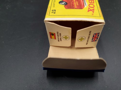 Vintage Matchbox Lesney series No. 57 Land Rover Fire Truck with Original Box  - Picture 11 of 11