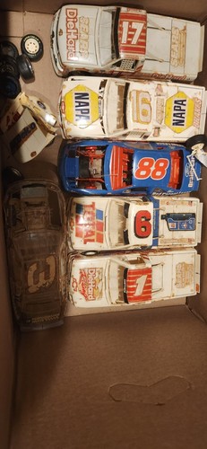 Vintage Model Car Junkyard lot cars for Parts or completing over 20 cars - Picture 5 of 5