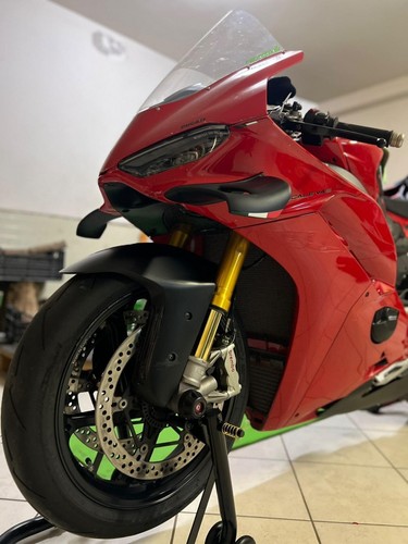 COPPIA ALI WINGS DUCATI PANIGALE V4 S 2025 NERO CON BANDIERA Aviofibra iniezione - Bild 8 von 8