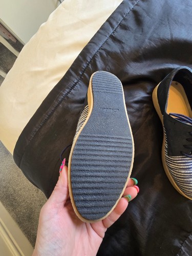 Clarks Lillia Lola blau/weiß flache bequeme Freizeitschuhe Größe 6 D UK - Bild 2 von 5