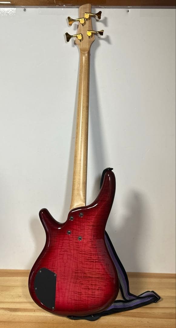 Ibanez SR series 4-string electric bass red made in Japan with