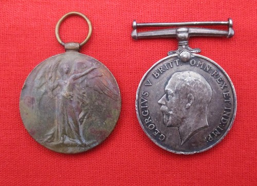 WW1 Paar Medaillen - J.62751 B PAYNE - JUNGE 1 R.N. - Junge 1. Klasse