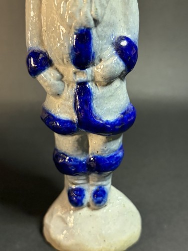 "Estatuilla de Santa de cerámica esmaltada con sal de 5,75"" - astilla en la base" - Imagen 4 de 14