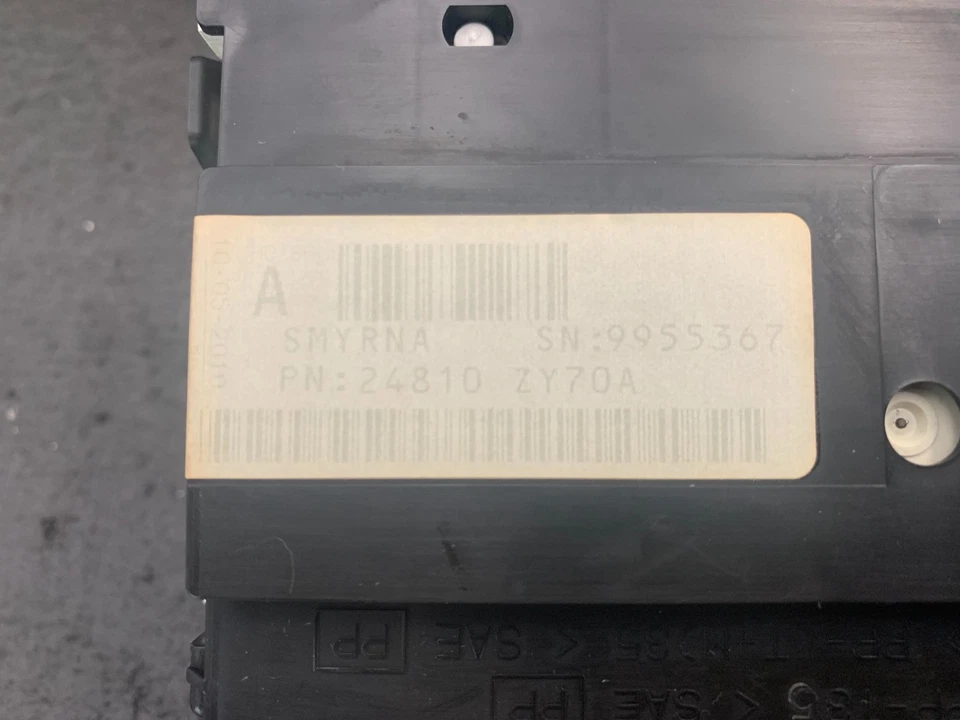 * Cuadro de instrumentos velocímetro panel de instrumentos Nissan Máxima 2011 2012 99.868 millas Foto 3 de 3