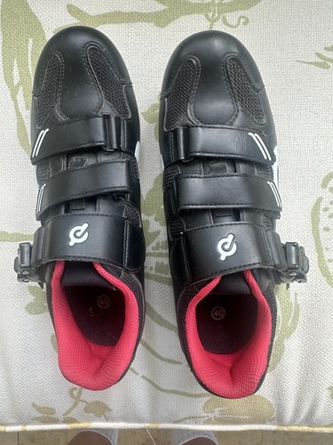 Peloton Cycling Shoes Size 40 US Women Size 9 Men 7 With Cleats Black Red - Picture 4 of 5