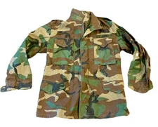 USGI Army M65 Woodland Camouflage Field Jacket Coat Cold Weather Medium Regular