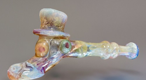 Snodgrass Appreciate Travis Wigger Glas Zylinder Hut Totenkopf Hammer Pfeife farbig geraucht - Bild 1 von 6