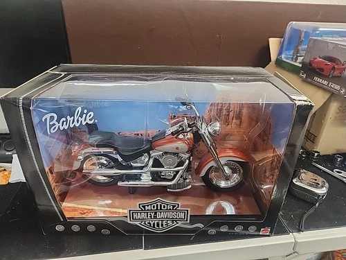Mattel 26132 Fatboy Harley Davidson Motorcycle for Barbie