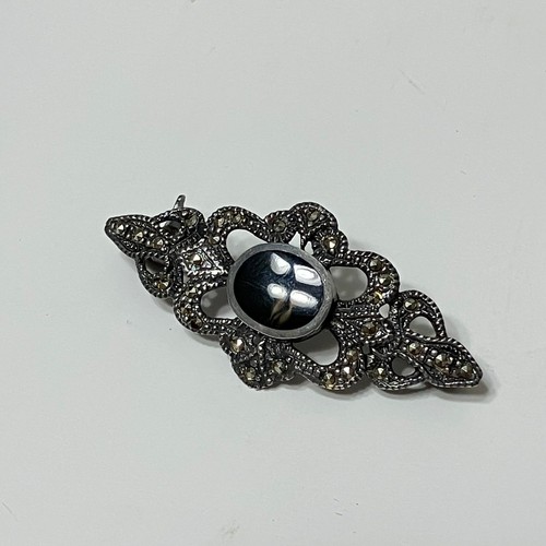 Vintage Sterling 925 Marcasite & Black Onyx Collar Brooch Stick Bar Pin - Picture 2 of 10
