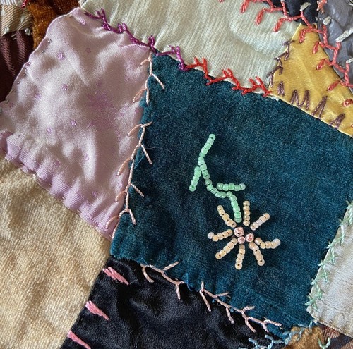 Crazy Quilt Pieces Antique Unfinished Multicolor Square Shaped 1870s Set Of 5 - Picture 15 of 24