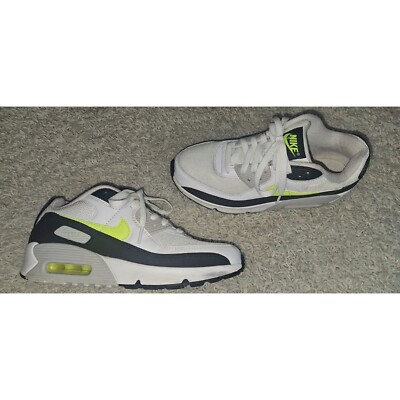 Nike Air Max 90 GS White Hot Lime size 5.5y