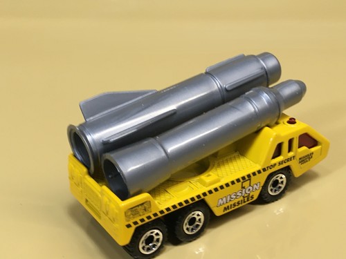 MATCHBOX ~ ROCKET LAUNCHER TRANSPORT VEHICLE ~ YELLOW - Picture 6 of 11