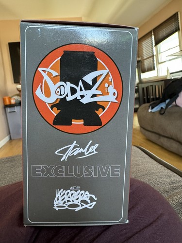 STAN LEE SodaZ Vinyl Can Collectible 5" & opens Figure, Nerd Block Exclusive - Picture 3 of 7