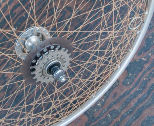 Vintage Suntour Sugino TensionStringDisc 700c Track Bike WHEEL FixedGear Bicycle - Picture 9 of 22