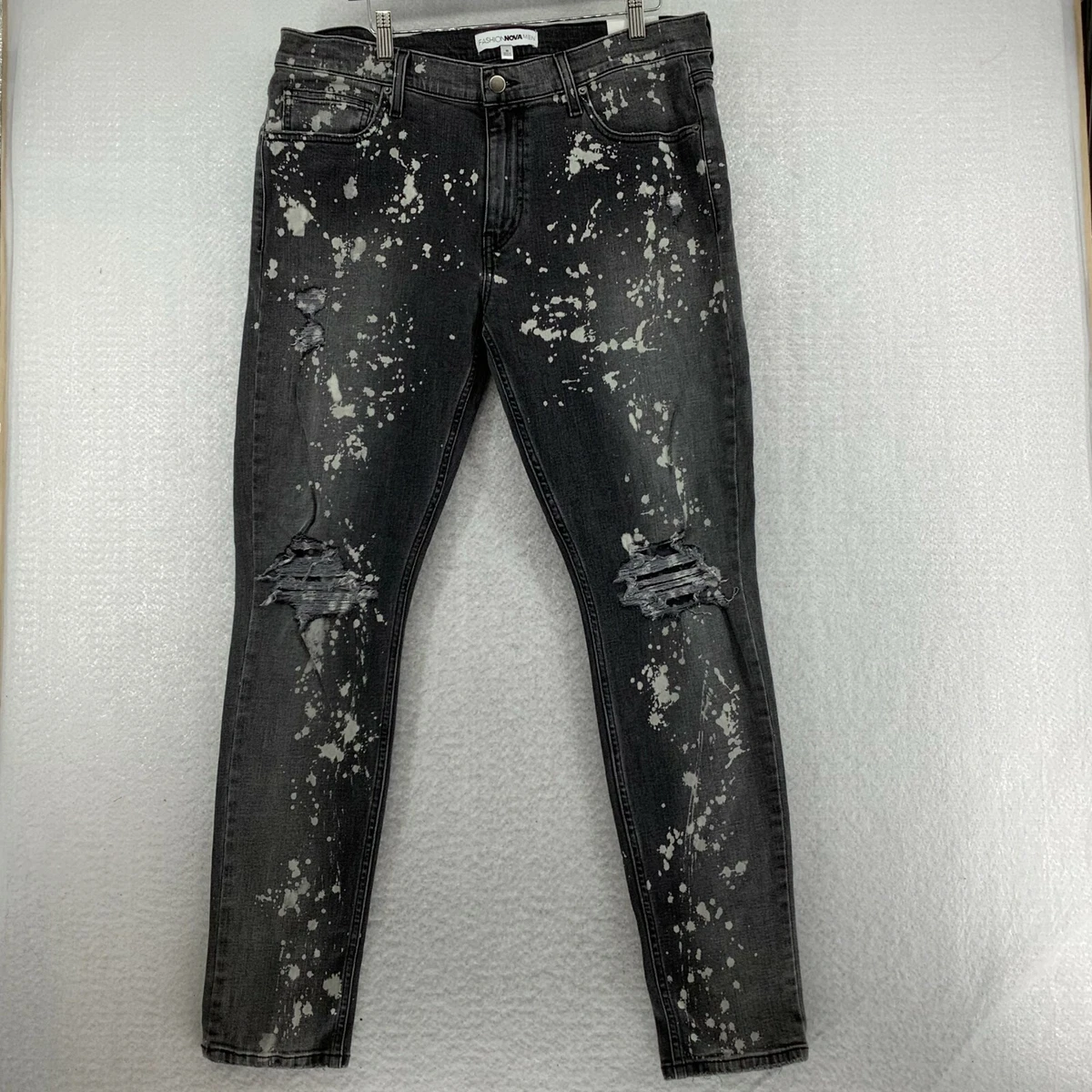 Black skinny sales jeans fashion nova