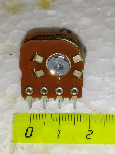 Potentiometre 2x 100 K ohm Log axe 6 mm prise physiologique 40 k ALPS PN106 - Imagen 5 de 6