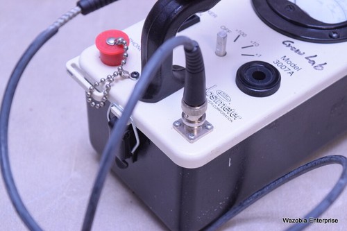 DOSÍMETRO MODELO 3007A MEDIDOR DE ESTUDIO DE RADIACIÓN CON SONDA MODELO 370 - Imagen 3 de 11