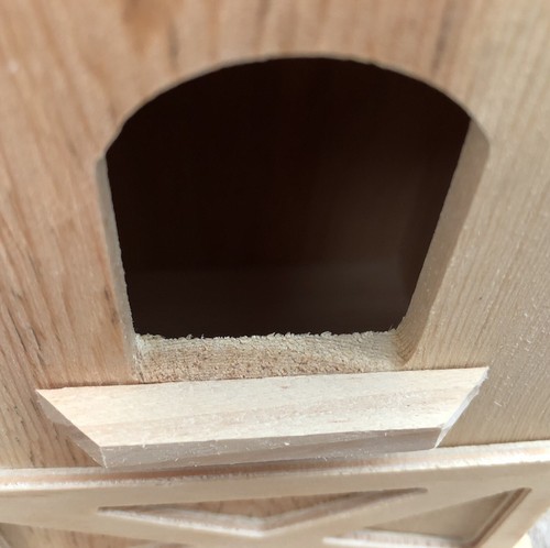 Casa de pájaros 2013 inacabada de 7-1/2" de alto estilo puerta de granero Woodline funciona 64583 - Imagen 10 de 12