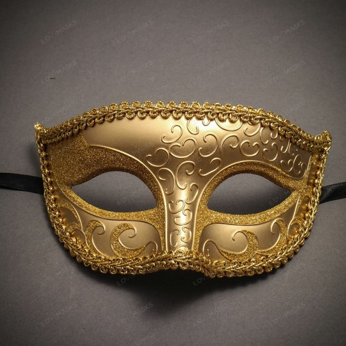 Gold Glitter Venetian Classic & Gold Mardi Gras Purple Tall Feather Couple Masks - Picture 2 of 5