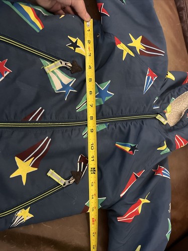 Mini Boden Niños 4-5 Sherpa Forrado Estrellas Fugaces Abrigo de Invierno Chaqueta Estrella - Imagen 3 de 13