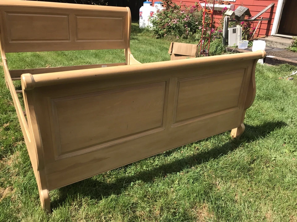 Vermont Made Country Bedroom Furniture - Image 4 of 4