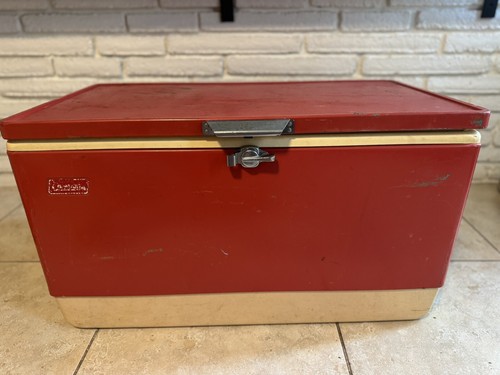 Vintage 70er Jahre rote COLEMAN Kühlbox XLarge klassische Metall Eistruhe 28x16x15 Camping