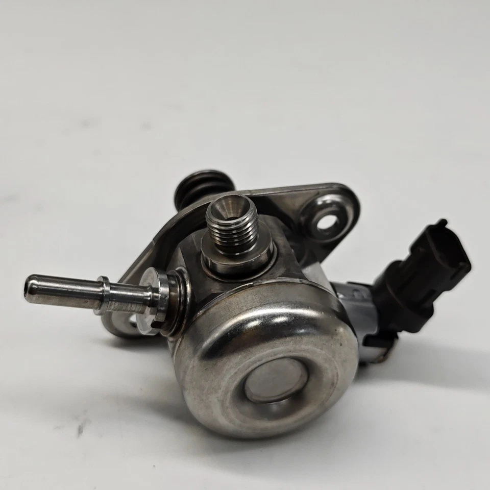 High Pressure Fuel Pump For Hyundai Accent Veloster KIA Soul 1.6L 35320-2B220 - Imagem 4 de 4