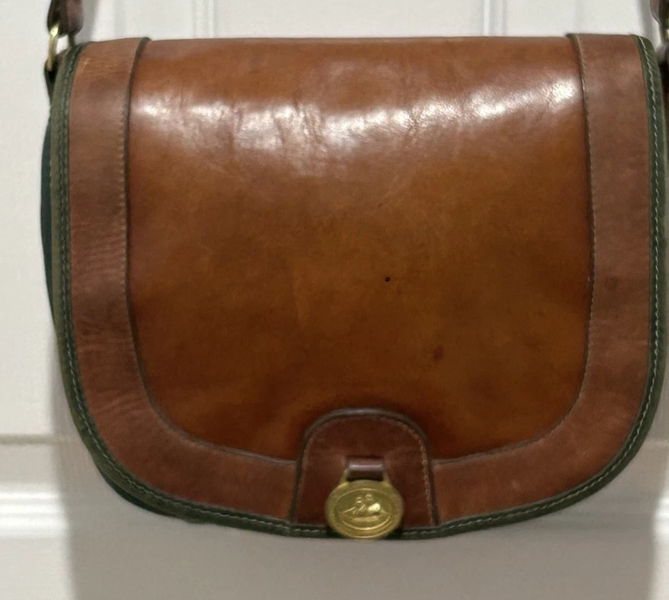 De Colección Brahmin Cuero Suave Sillín Bandolera Cartera de Hombro Borde Verde Bolso para el Polvo Foto 2 de 4