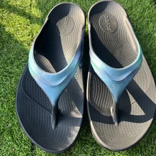 Oofos OOlala Luxe Flip-Flop Sandals Women’s Size 10 EU 41 – Used Great Condition