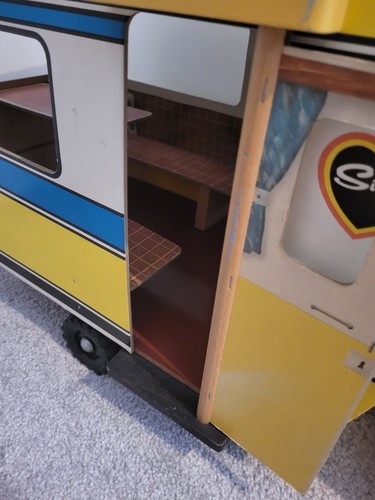 Vintage Pedigree 1970's Sindy Dolls Caravan, Car Beach Buggy Tent sleeping bag - Picture 6 of 14
