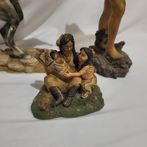 Warrior's Quest Sculpture Collection Figura indiana nativi americani con extra - Foto 2 di 13