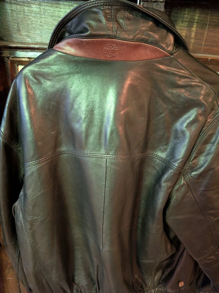 Chaqueta de cuero Timberland de piel de cordero para hombre negra talla grande usada Foto 2 de 4