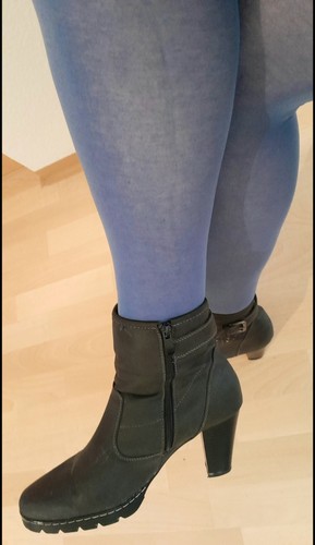 Schwarz-graue Kunstleder 👢 Stiefeletten, 8 cm Absatz, Gr. 42 passt bis Gr. 43 - Bild 19 von 24