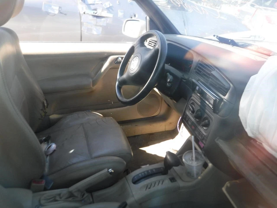 Bomba de dirección asistida convertible para 99-02 GOLF 30282142 Foto 4 de 4