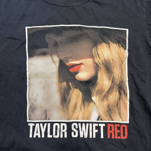 Taylor Swift T Shirt Size Medium Red 2013 Tour Tee - Picture 3 of 9