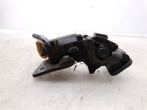 98 99 00 01 02 03 04 05 06 07 Toyota Land Cruiser Rear Quarter Window Motor - Picture 3 of 12